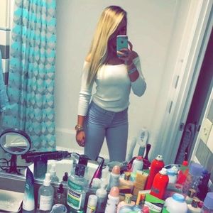 Off the shoulder long sleeve